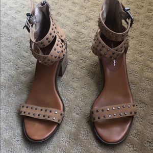 Jessica Simpson block heel sandal